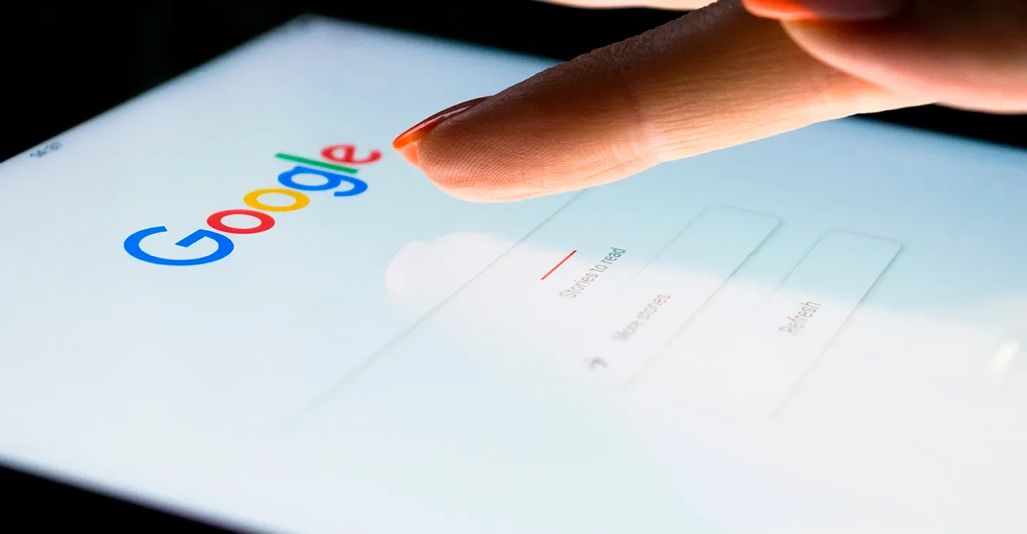 Herramientas de IA y SEO para búsquedas por voz