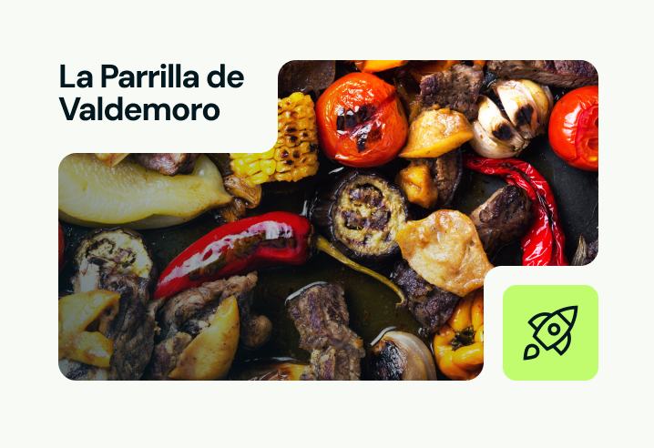 Primer plano de verduras y carne a la parrilla. Logotipo de La Parrilla de Valdemoro con un cohete.