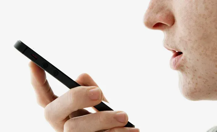 búsquedas por voz a través del móvil