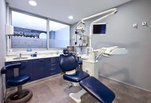 Clínica Dental Zendrera