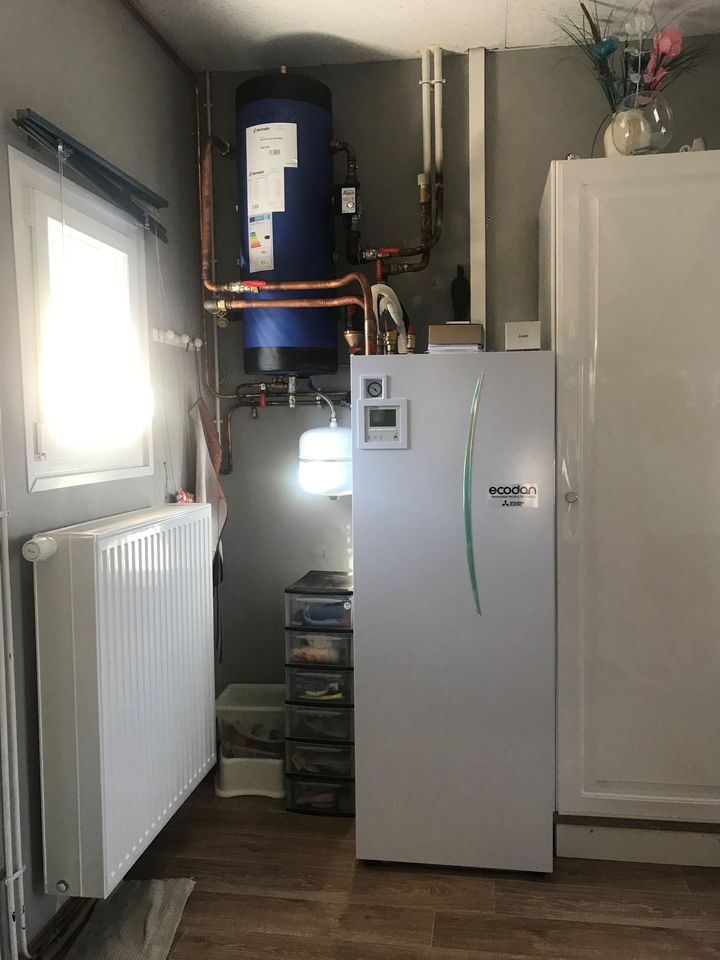 Chaudière avec raccordements en intérieur