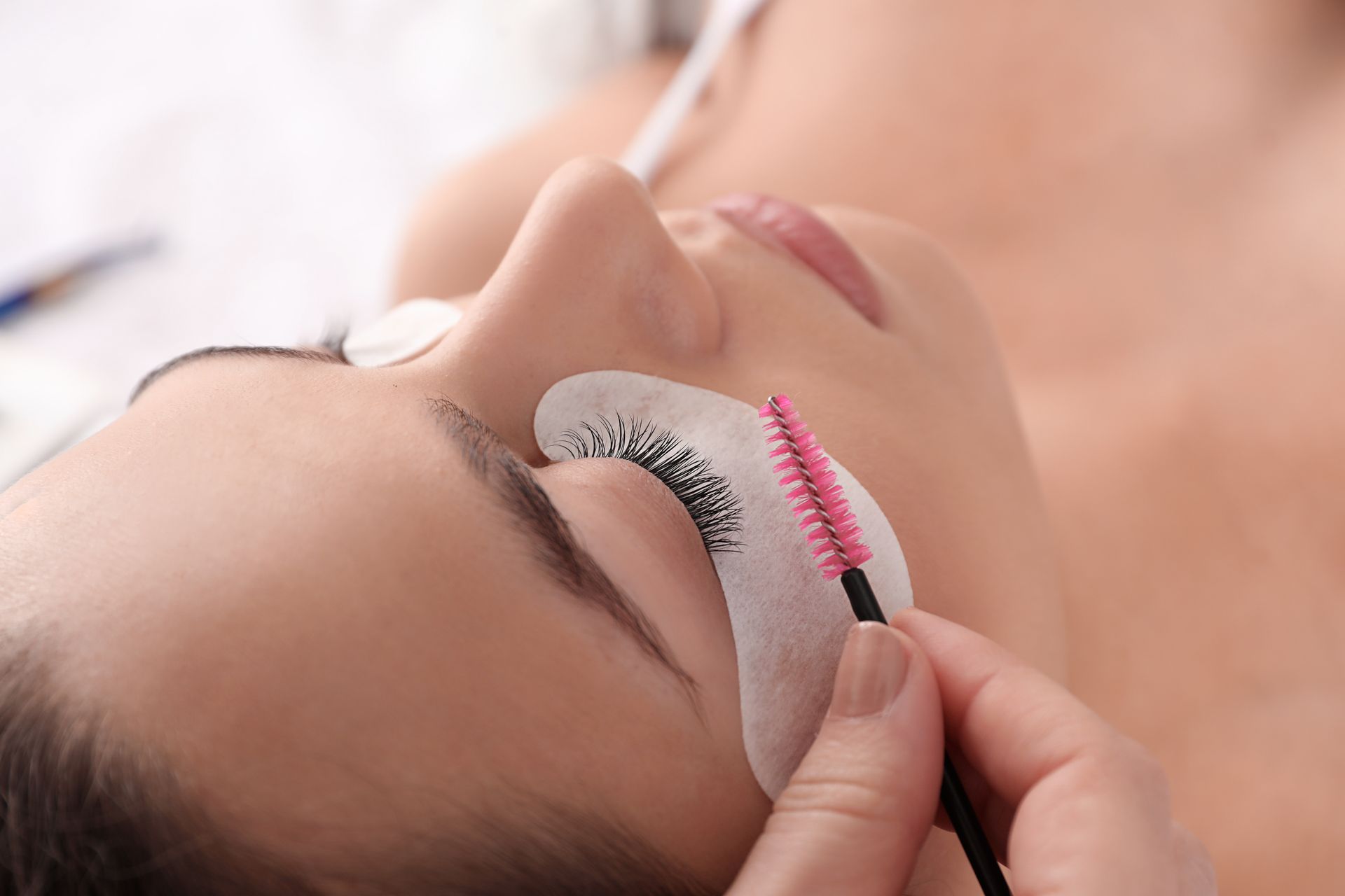 Goupillon pour brosser des cils