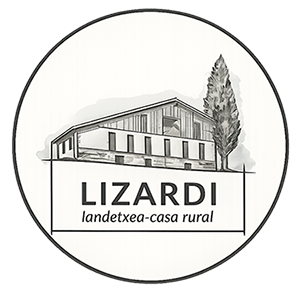El logotipo de Lizardi Apartamentuak muestra una casa con techo rojo y árboles.