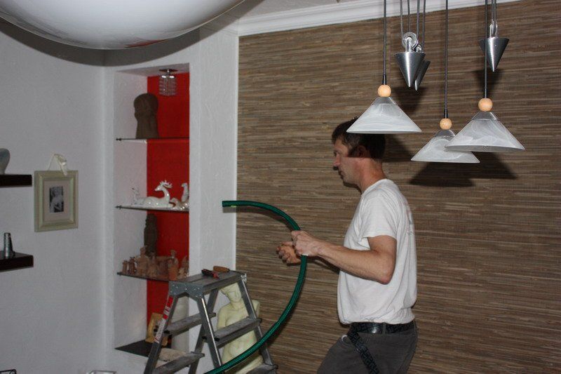 Wasserschaden wird beseitigt, wird vorbereitet