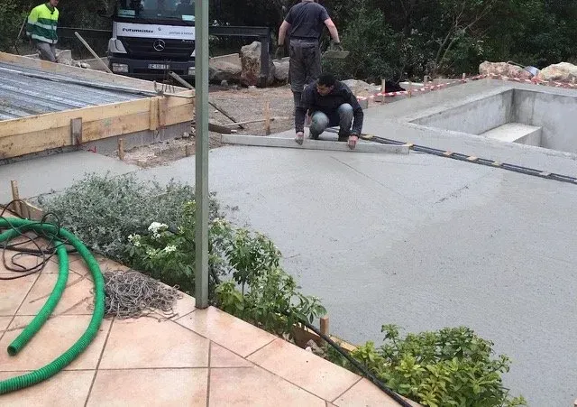 Affinage d'un sol bétonné