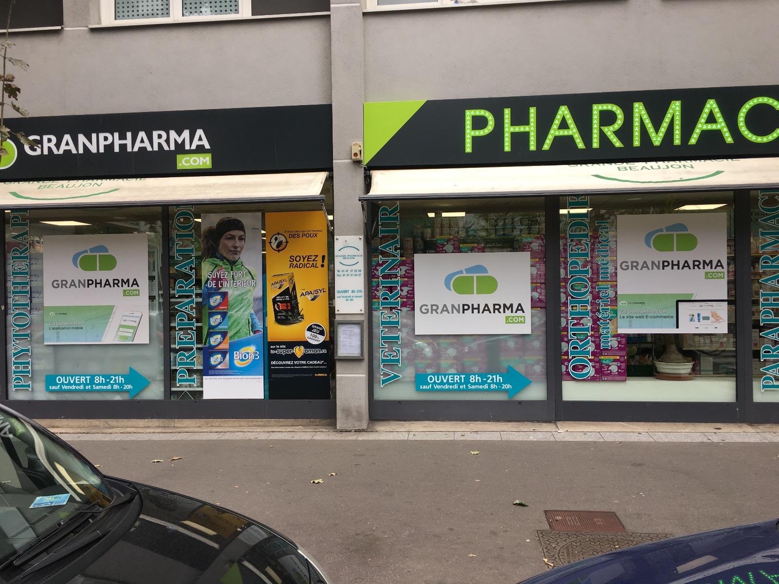 Marquages de véhicule : enseignes lettres adhésives, impression sticker, serigraphie Paris