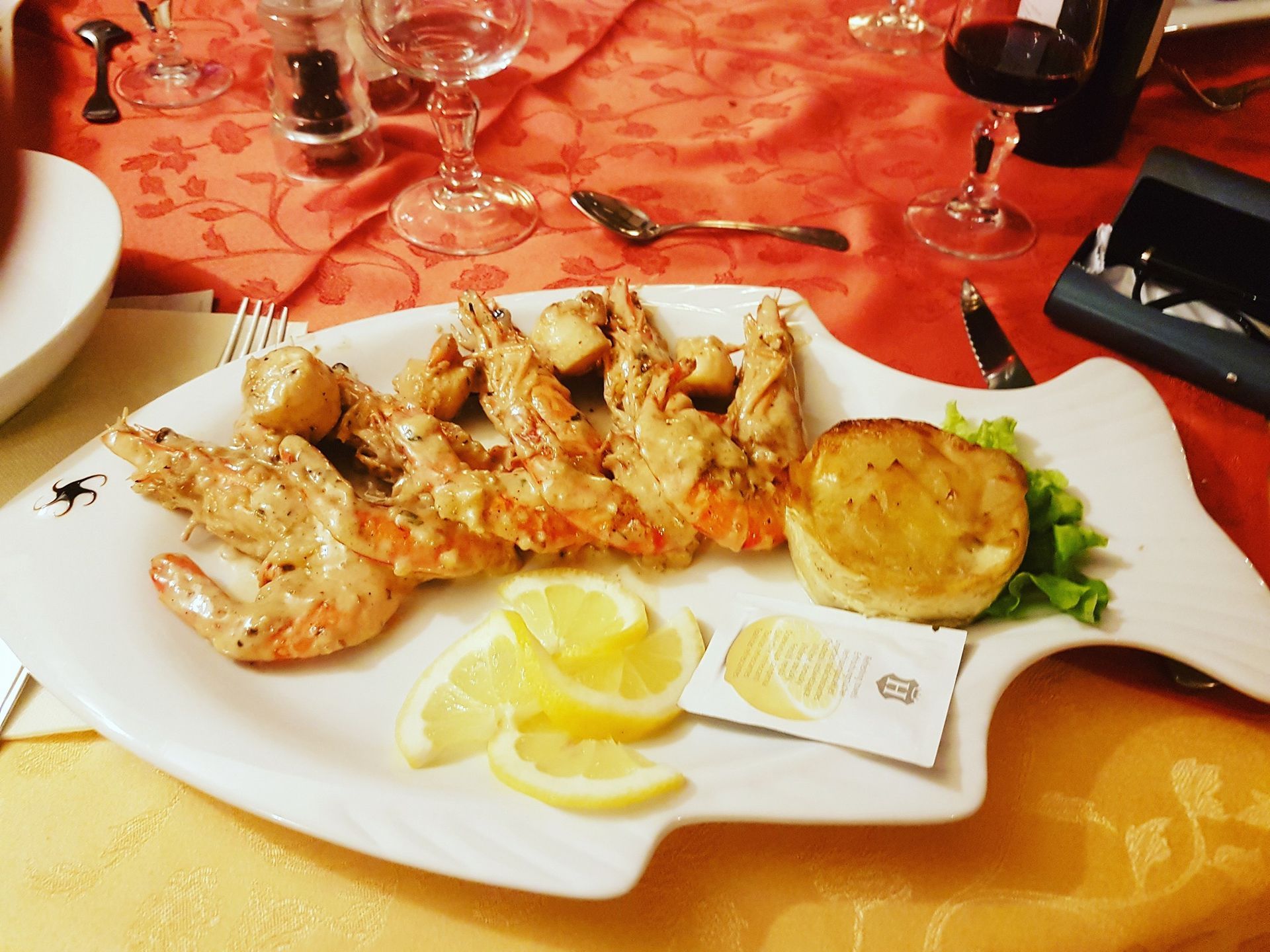 Plat à base de crevettes