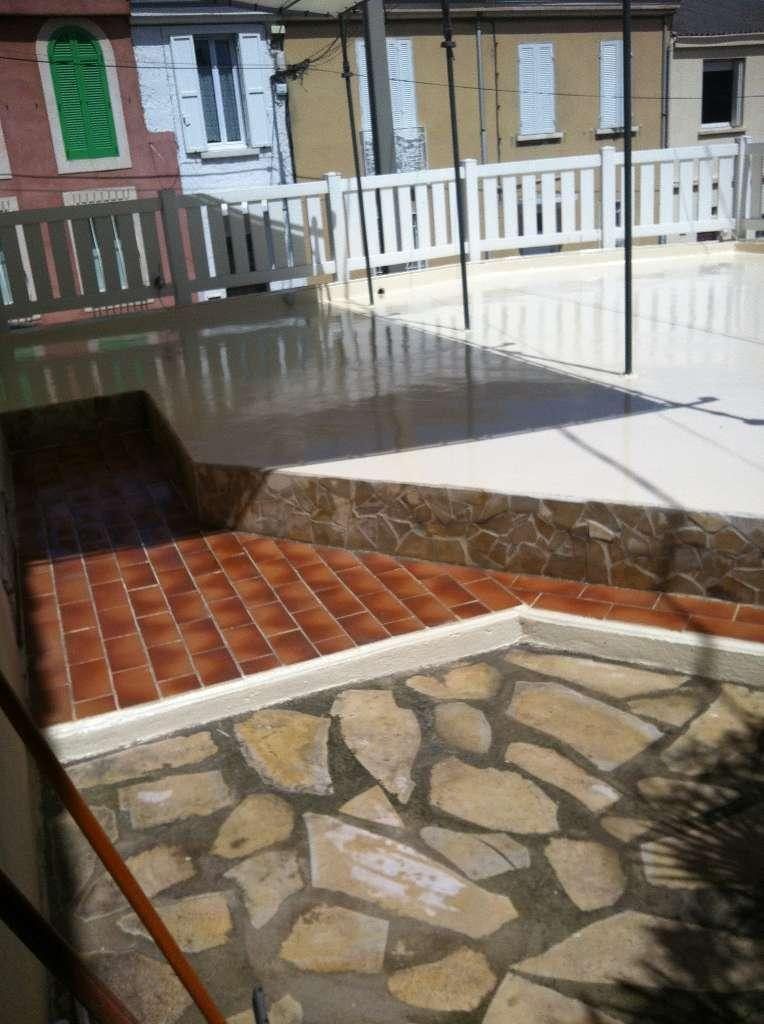 Extérieur carrelé chez un particulier