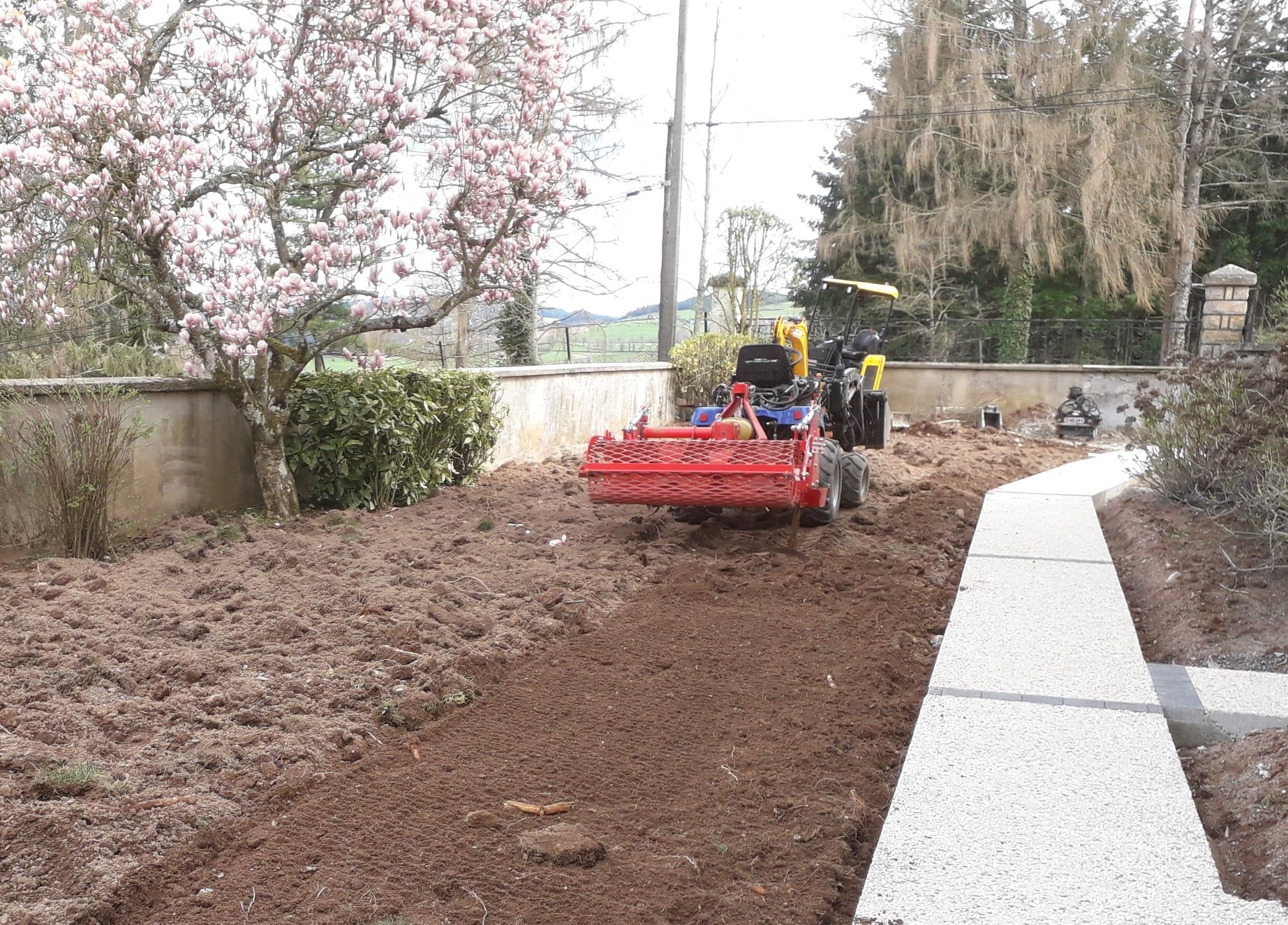Terrassement et petite maçonnerie