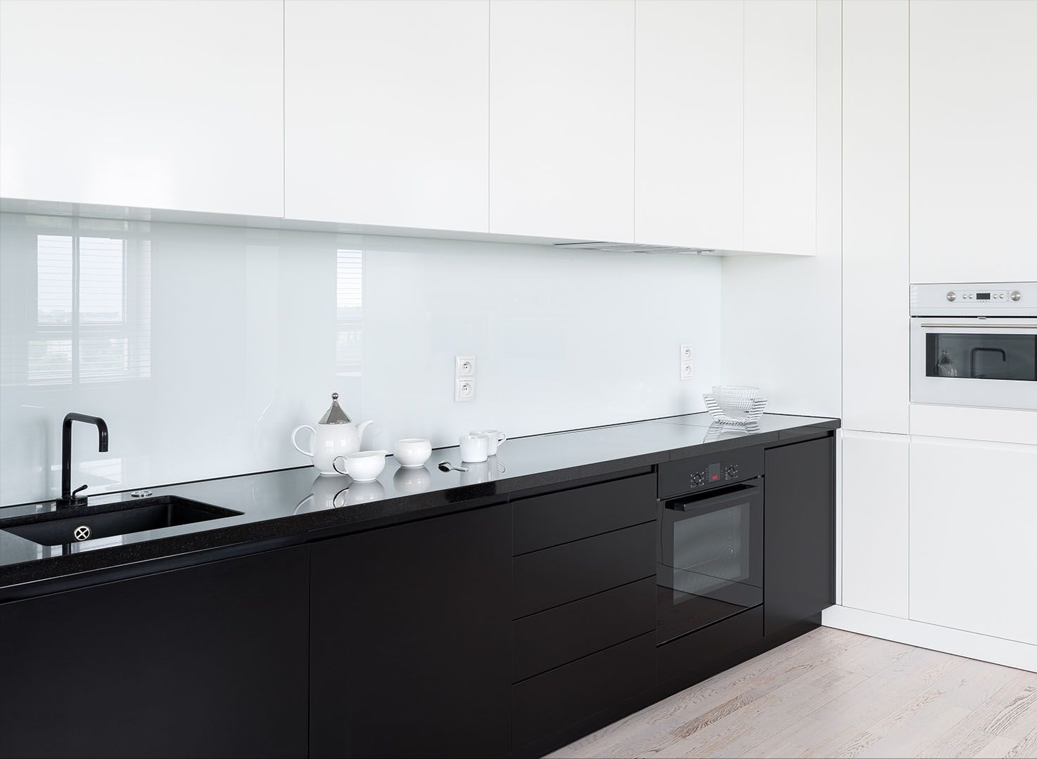 Küchenrückwand aus Glas von der Glas MAG AG