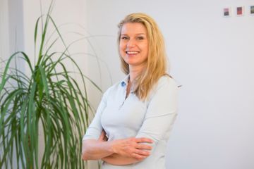 Silke von Wiedenbauer - Zahnarztpraxis Dr. med. dent. Urs Schellenberg - Zürich