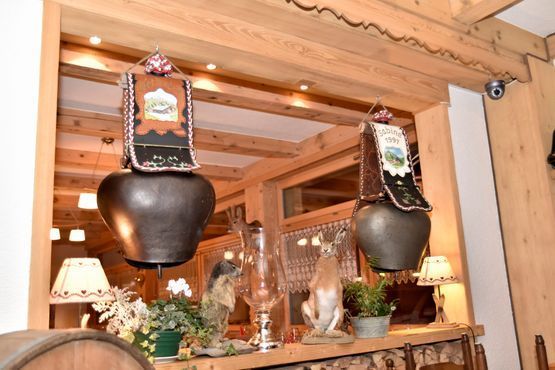 Cloches - Restaurant les Fontaines Blanches