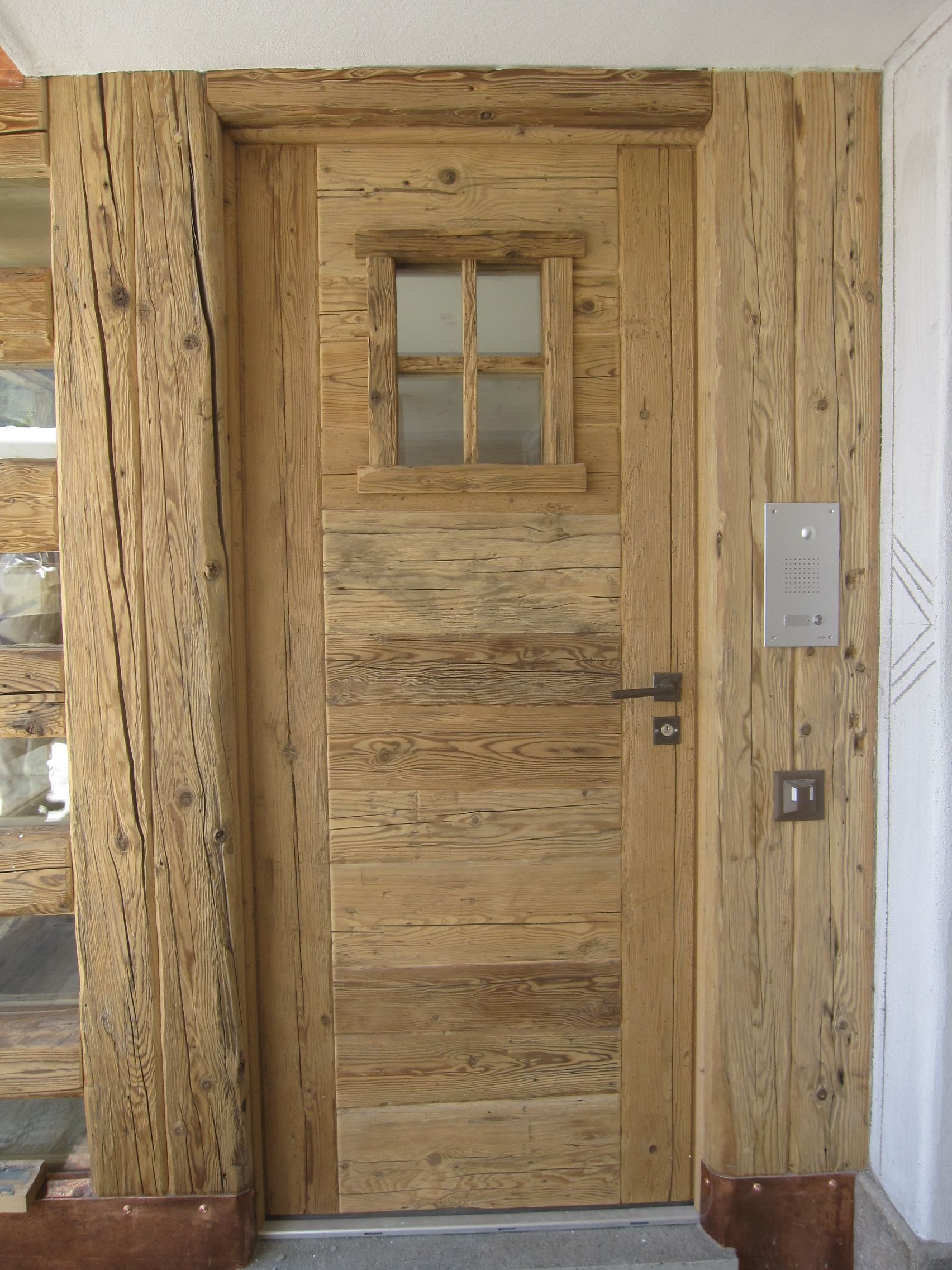 Eingang EFH St. Moritz