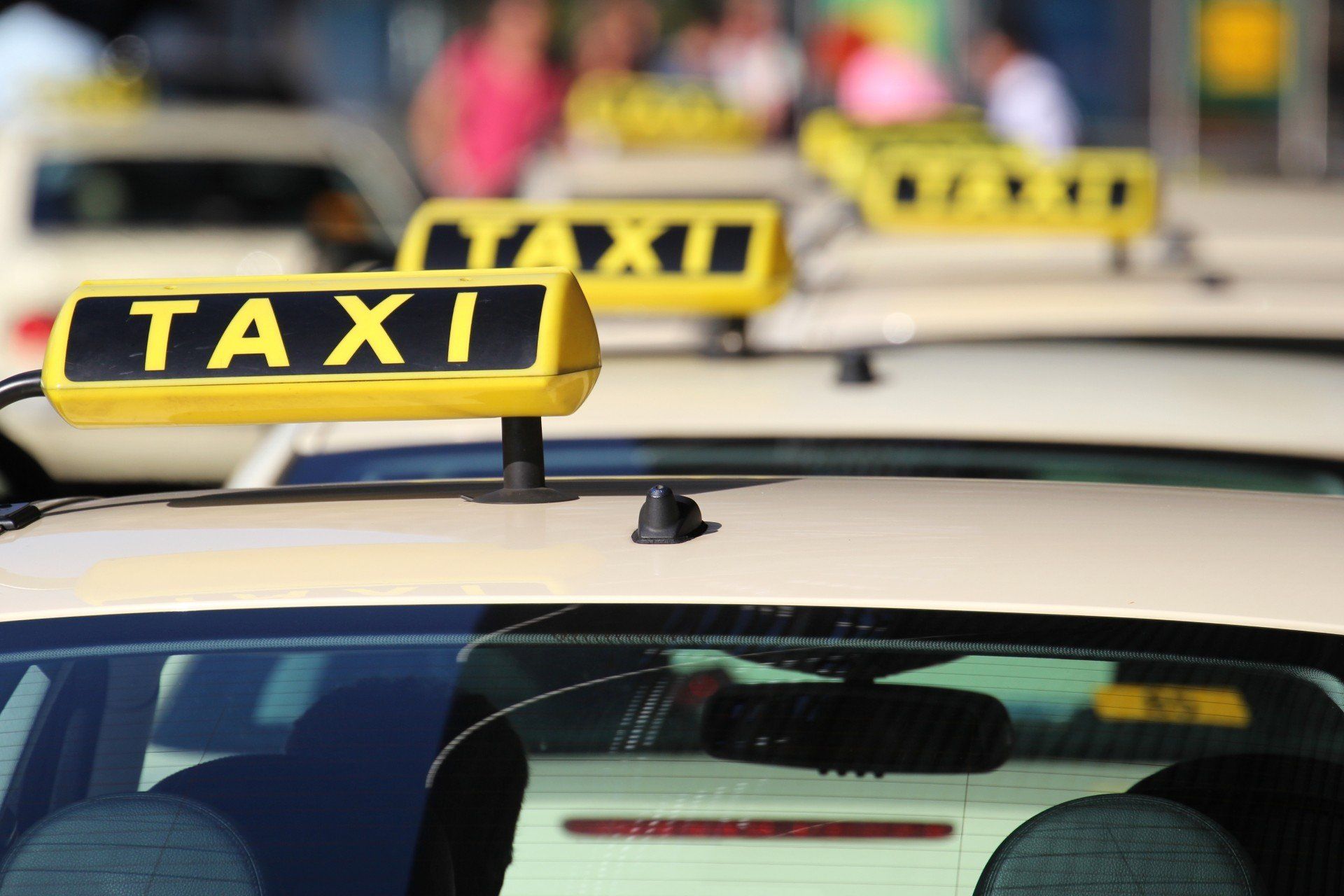 Taxi