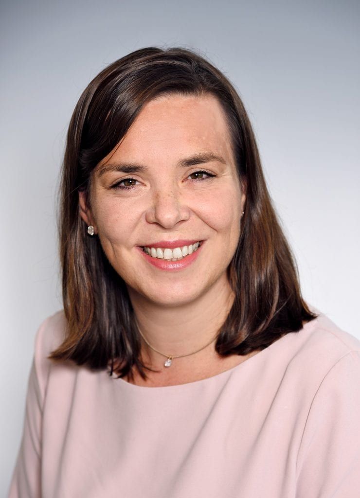 Steuerbüro Lothar Jürgen Krause – Profilfoto Frau Tchachoua