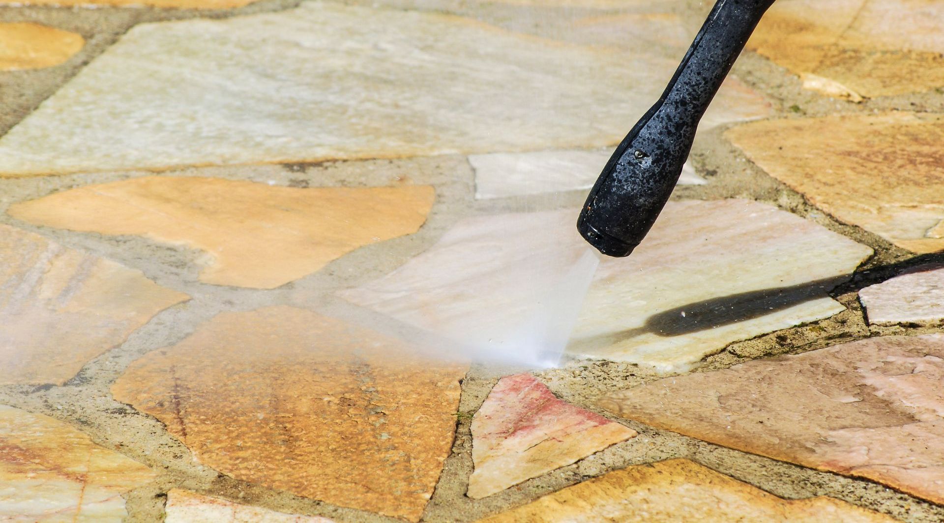 Nettoyage de dalles.