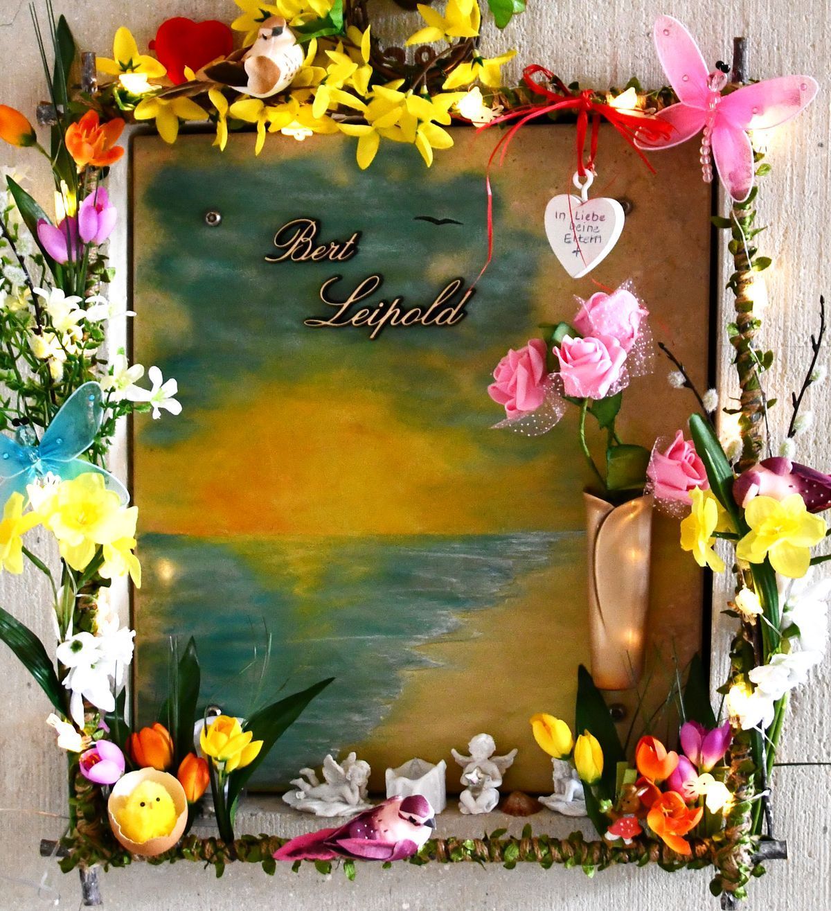 JH Steingestaltung, Grabstein