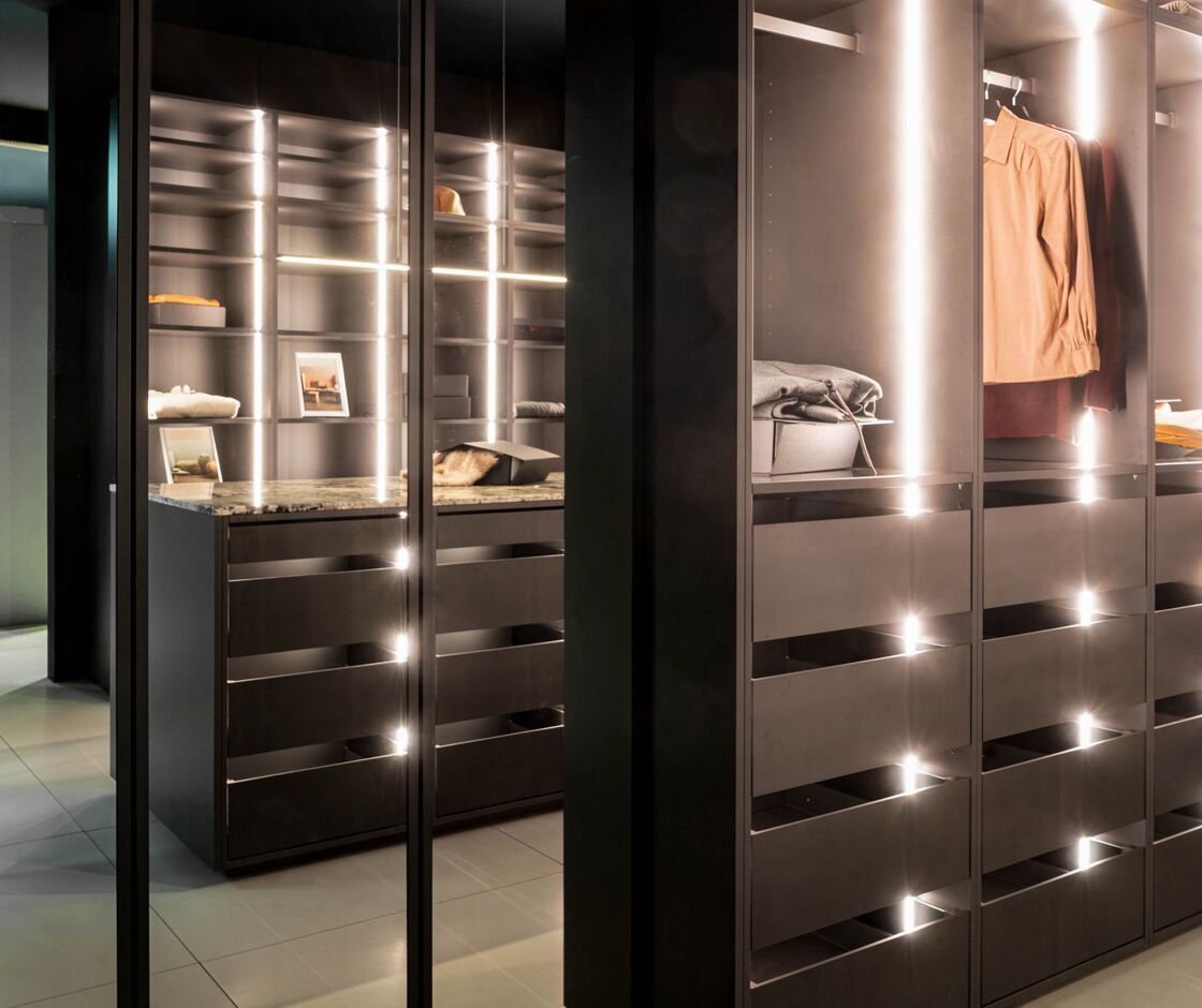 Dressings ouverts noirs illuminés