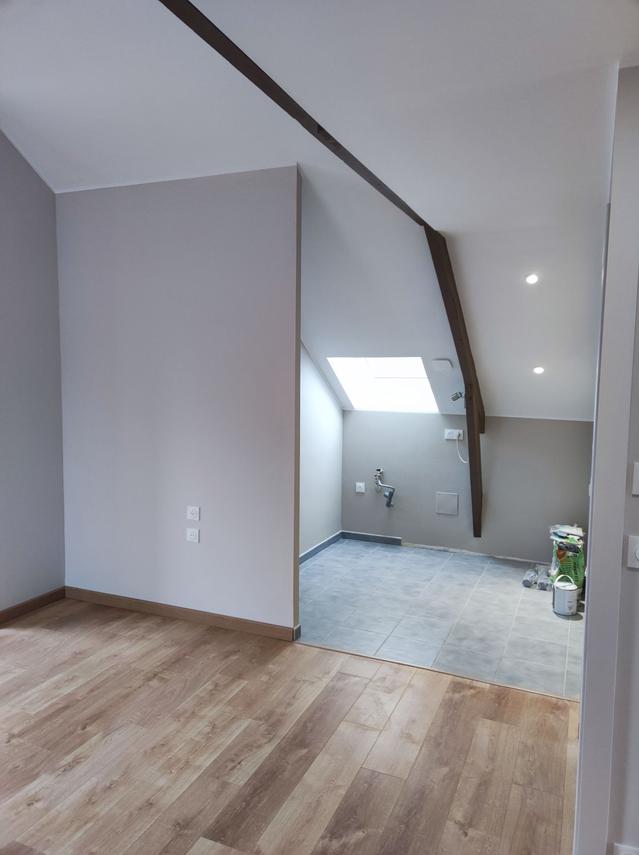 Pose de cloison de séparation