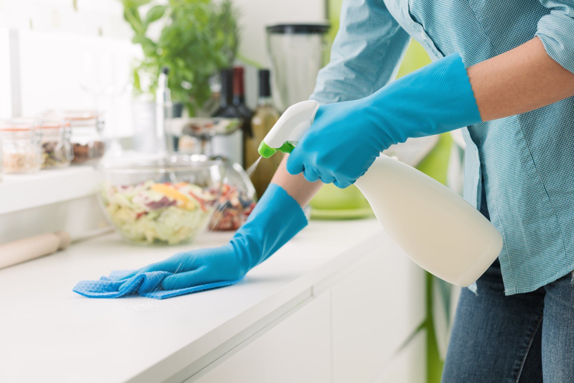 Küchenrollenpapier Reinigungsmittelspray