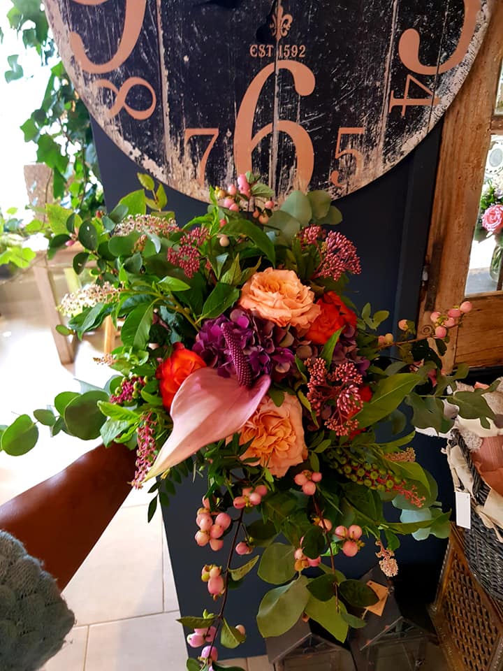 Bouquet de roses colorées