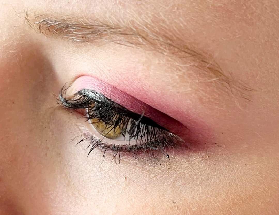 Fard à paupières rose