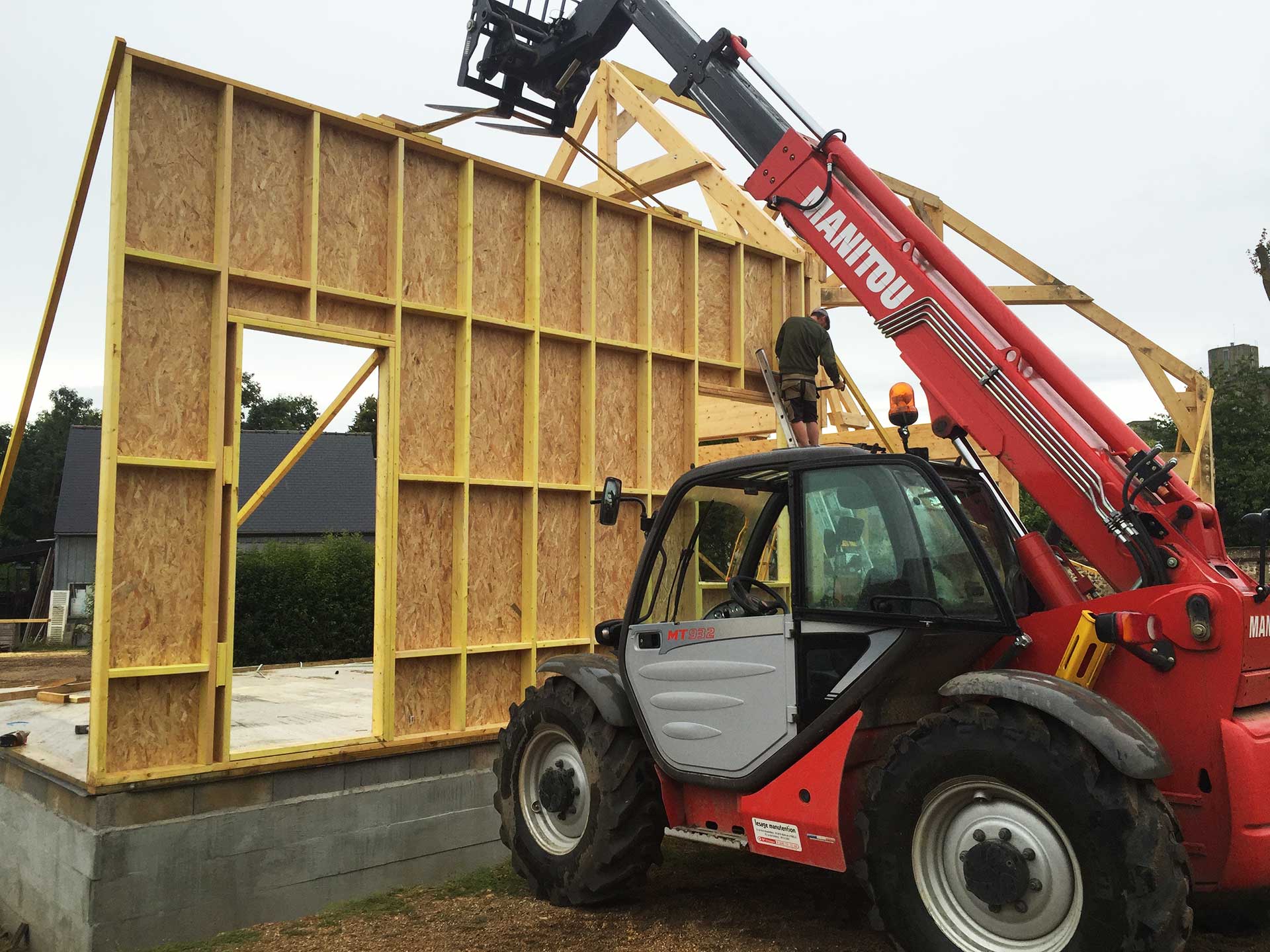 Création d’une maison individuelle à ossature en bois