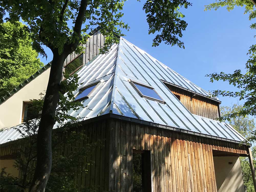 Toiture en zinc naturel - Ouvrage terminé
