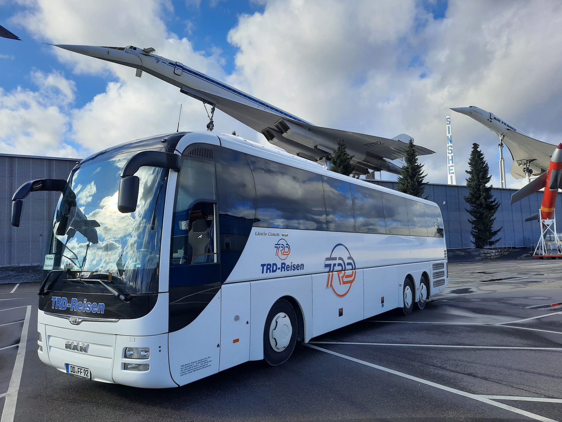 TRD Reisen Dresden GmbH & Co. KG Linienbuus