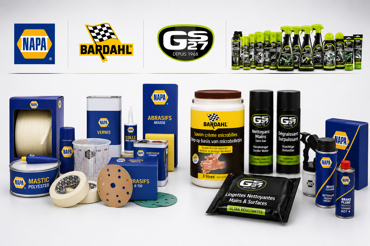 Assortiment de produits d'entretien automobile Napa, Bar's Leaks et G3 disposés sur fond blanc