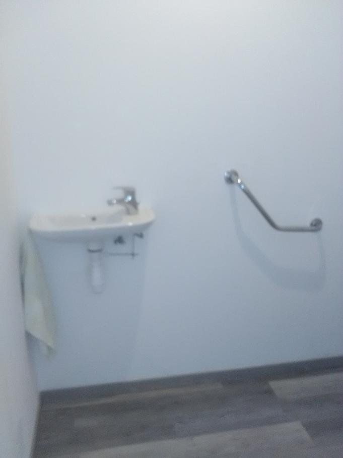 Salle de bains personne a mobilité réduite Saumur
