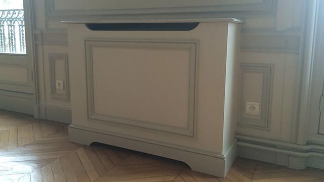 Menuiserie intérieure en bois blanc