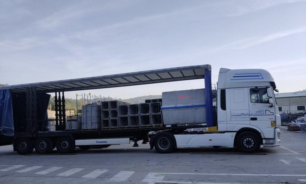 Camion transport charge lourde