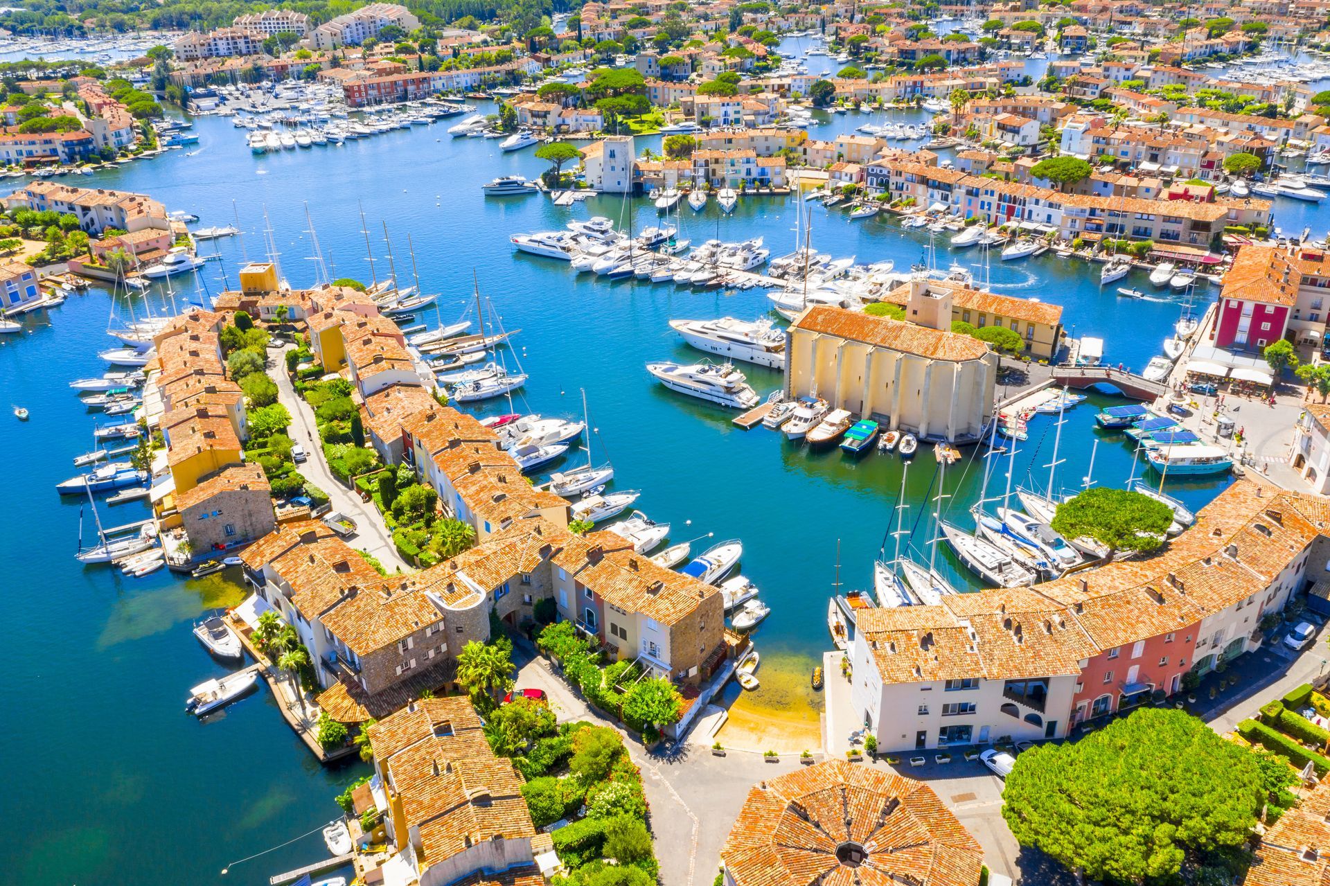 Vers Grimaud.