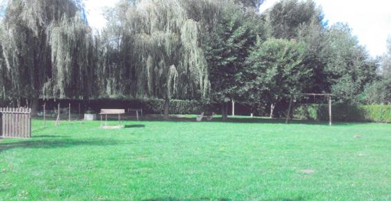 Cimetière Animalier à Ribemont-sur-Ancre - Campings
