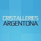 El logo de Cristalerías Argentina se encuentra sobre un fondo azul.