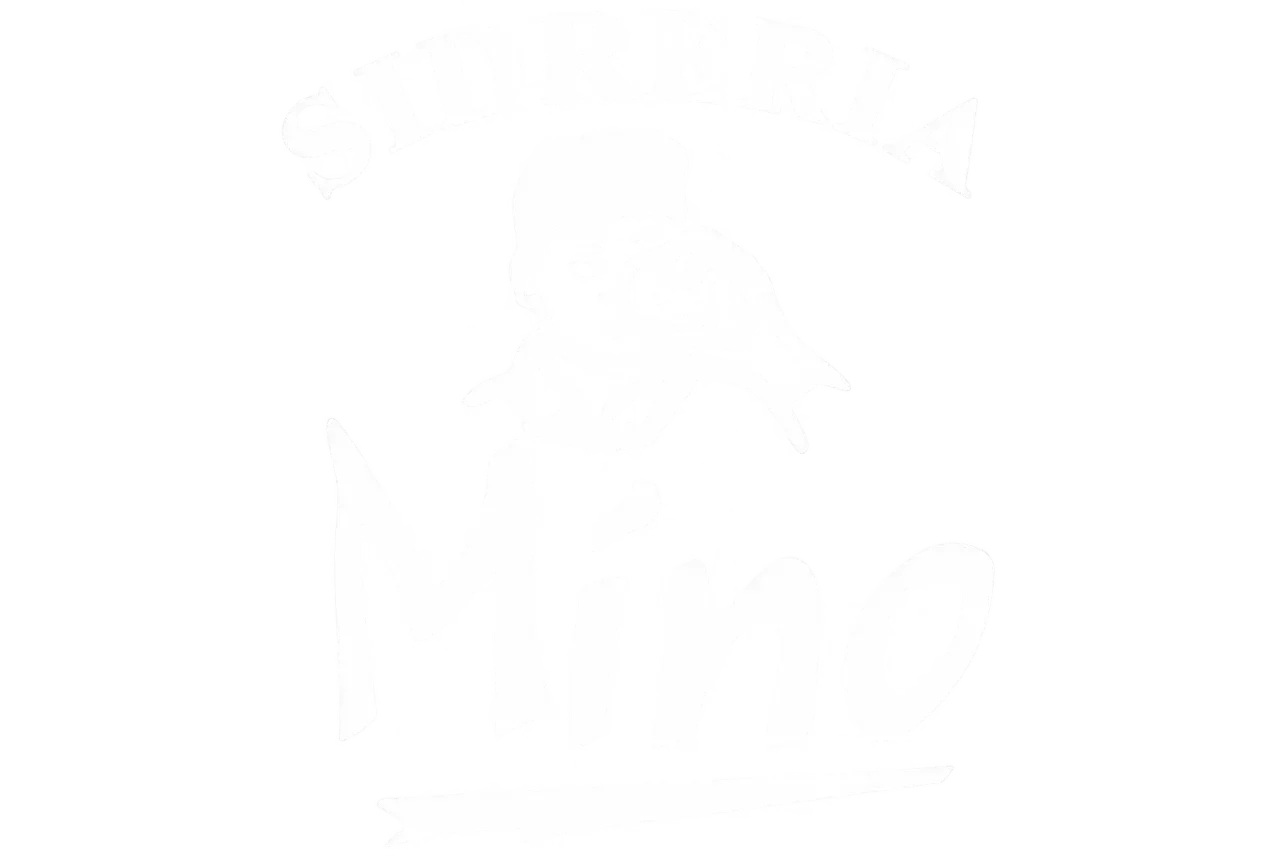 Una imagen casi blanca sin contornos, con un boceto tenue, apenas visible, en el centro.