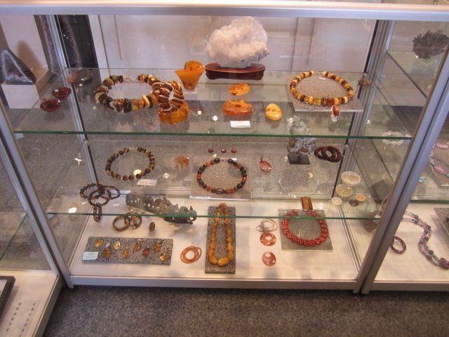 Minéraux Cristaux - Manuela Schaaf - Ivan et Erika Chmetz