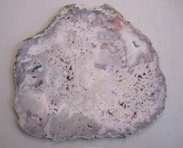 Minéraux Cristaux - Manuela Schaaf - Calcédoine et Améthyste