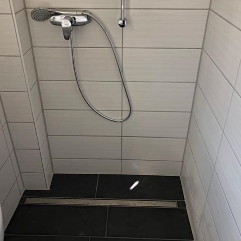 geflieste Duschkabine