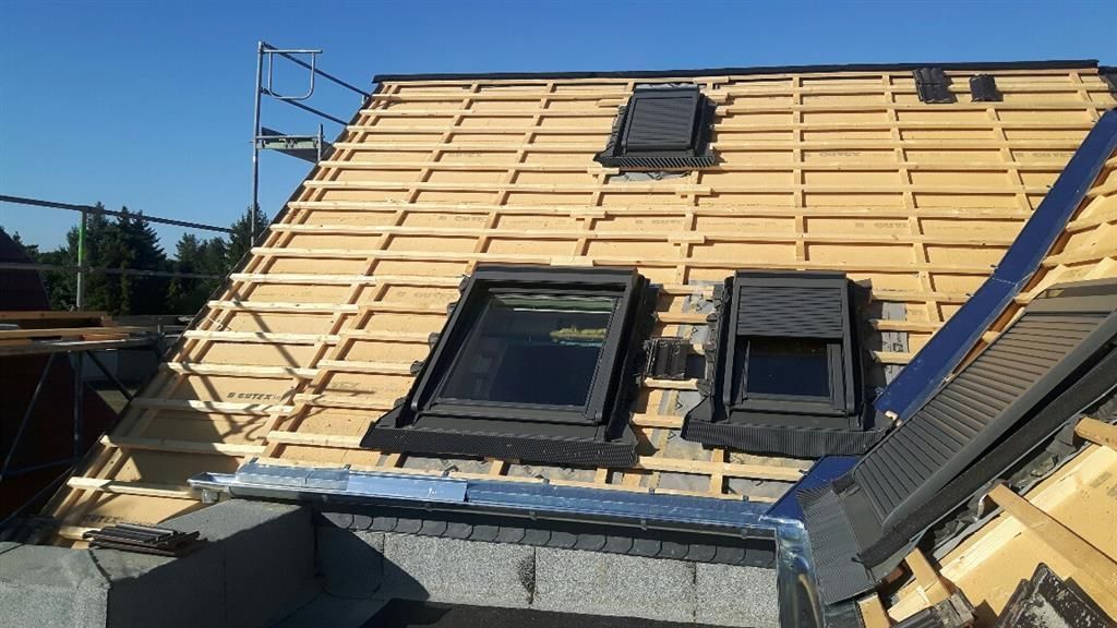 Bau eines Dachs, Dachstuhl aus Holz