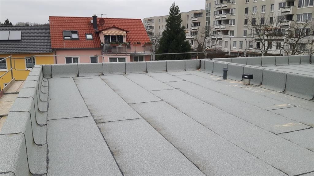 Flachdach mit Dachterrasse