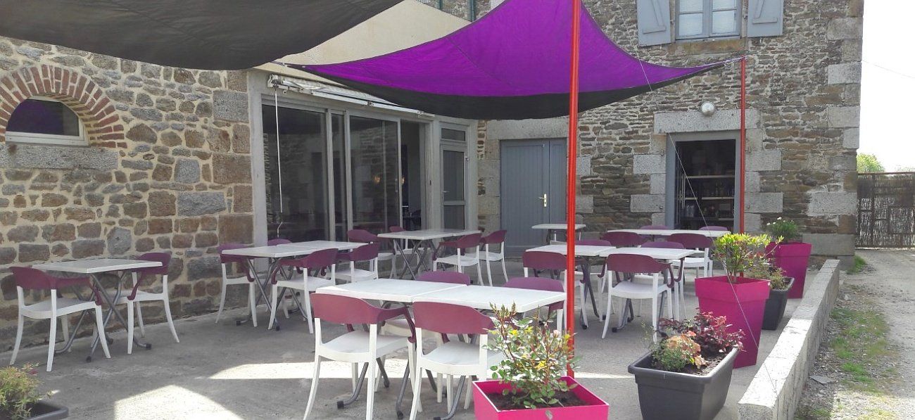 Restaurant Tout Le Monde En Parle Roanne