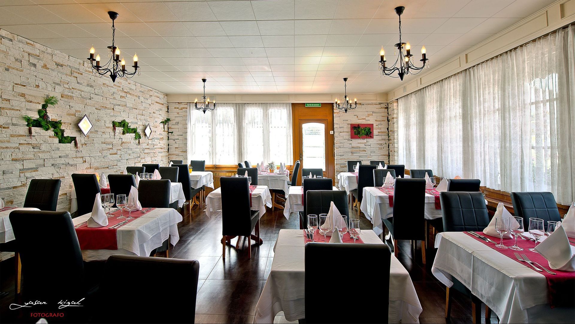 galerie-photos-auberge-du-cheval-blanc-echallens-vaud