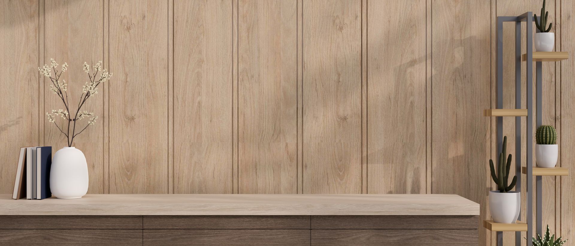 Panneau en bois clair avec tablette, vase blanc et étagère contenant des objets décoratifs.