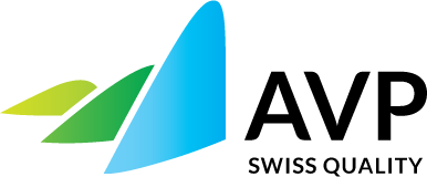 Logo AVP Swiss Quality avec des formes géométriques vertes et bleues et un texte noir