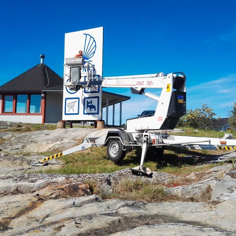 Ainasprintin logo majakasta lähtee valoa ympyrälogoon