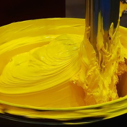 Ainasprintin logo majakasta lähtee valoa ympyrälogoon