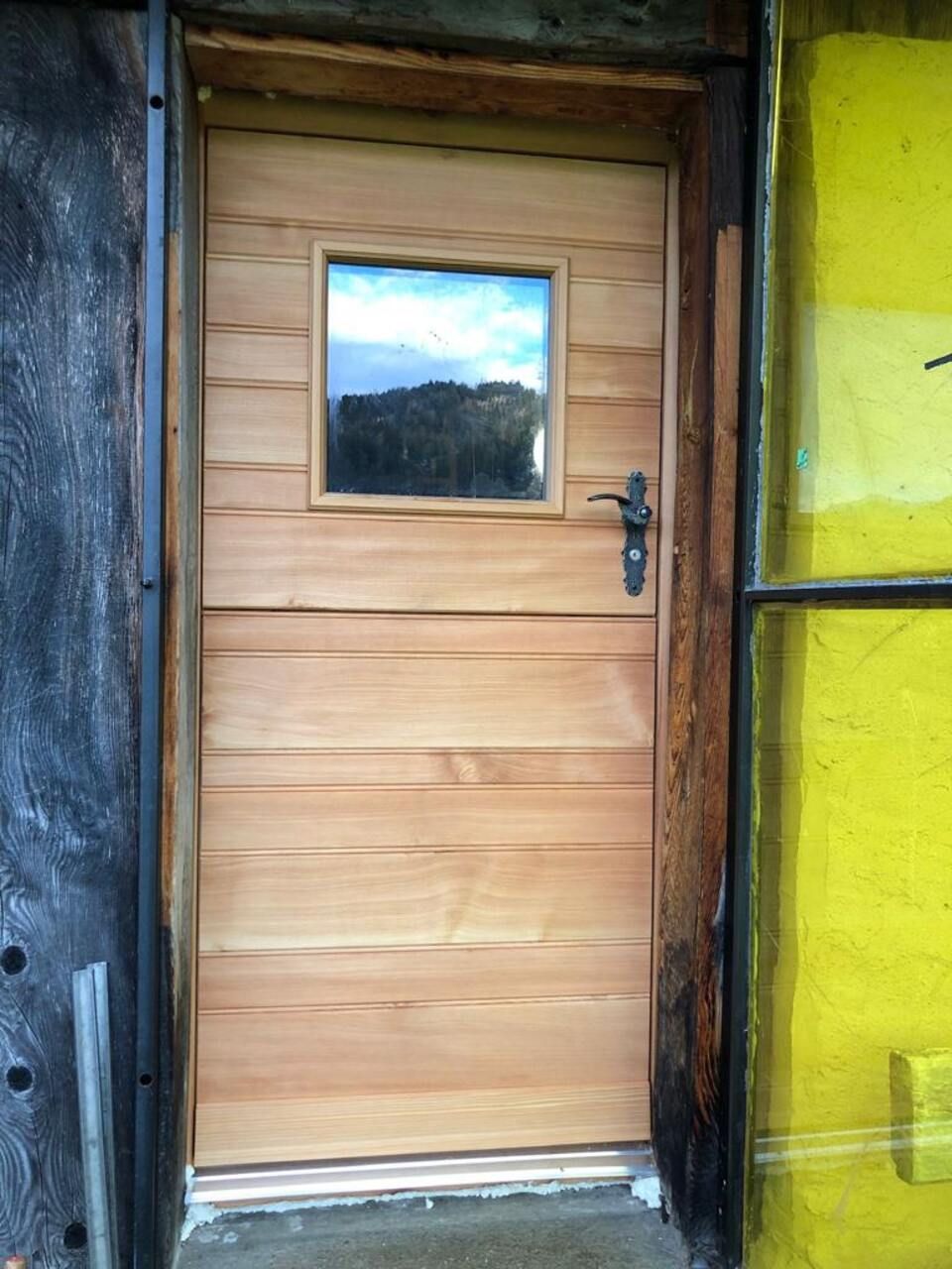 porta esterna in legno