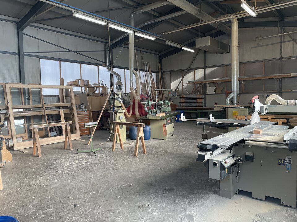 interno della falegnameria